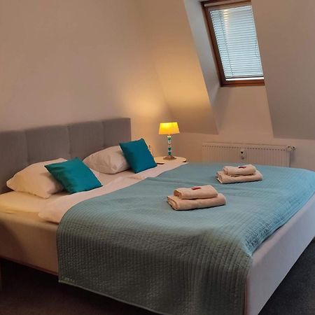 Apartmany Marco Shipping Ceske Budejovice Extérieur photo