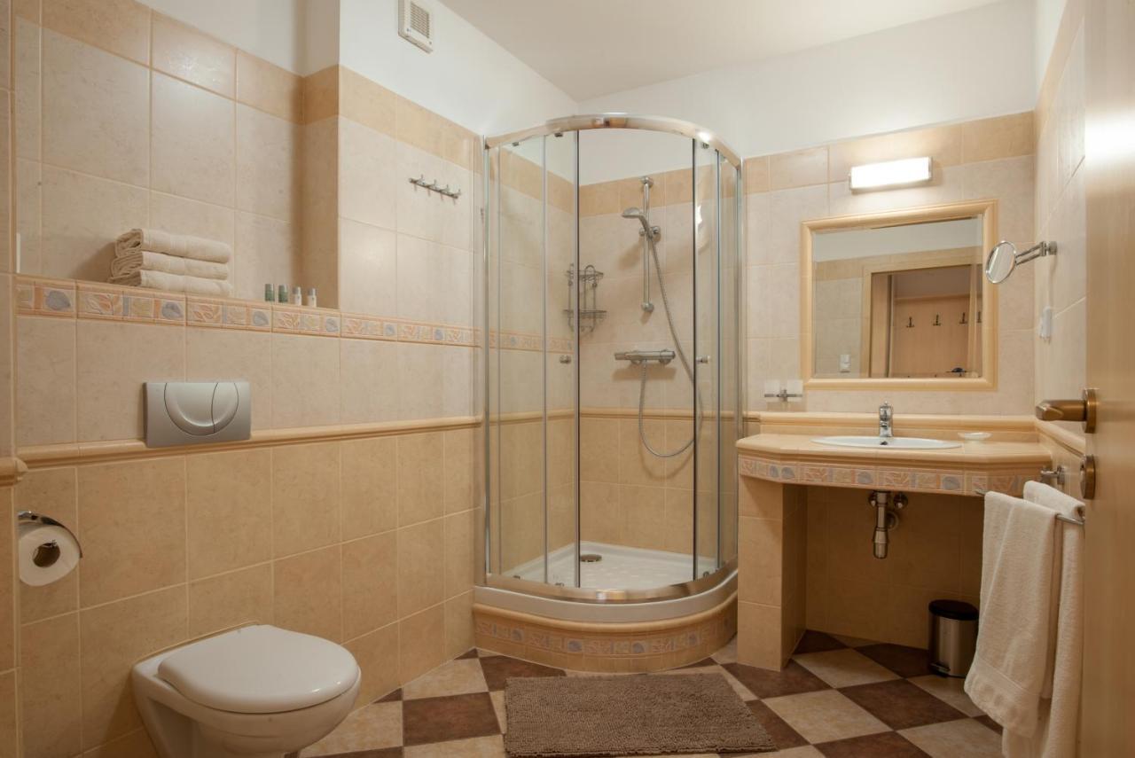 Apartmany Marco Shipping Ceske Budejovice Extérieur photo