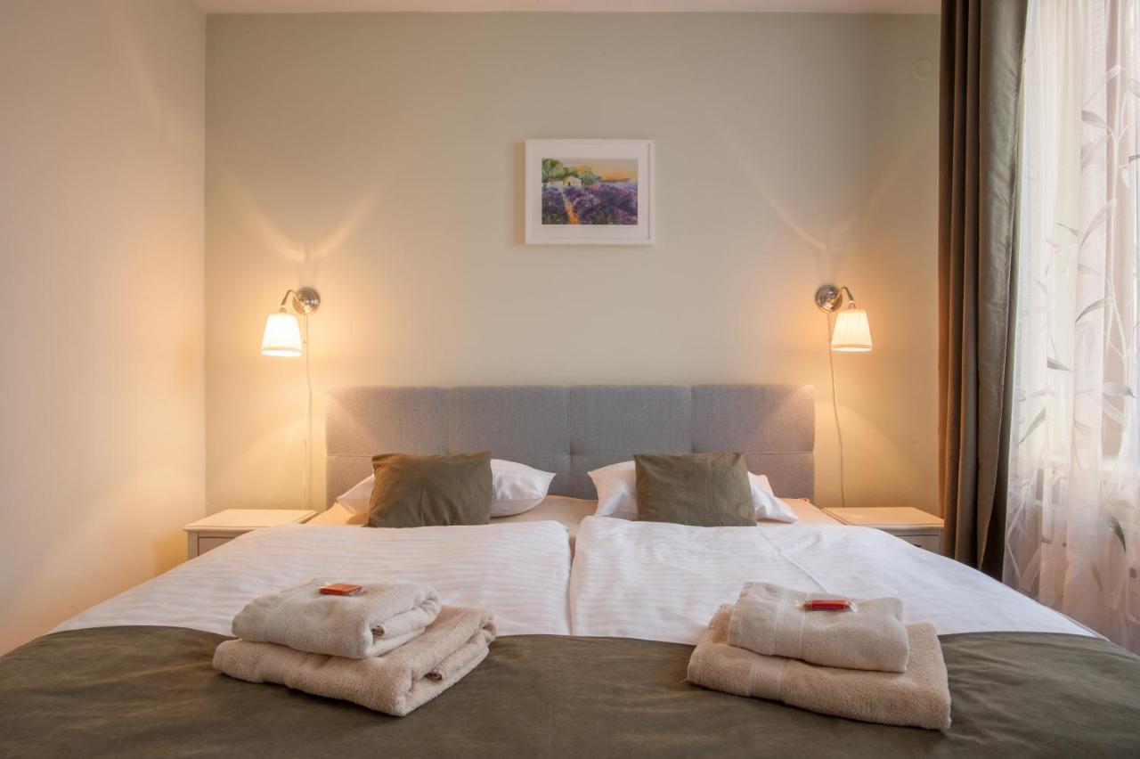 Apartmany Marco Shipping Ceske Budejovice Extérieur photo