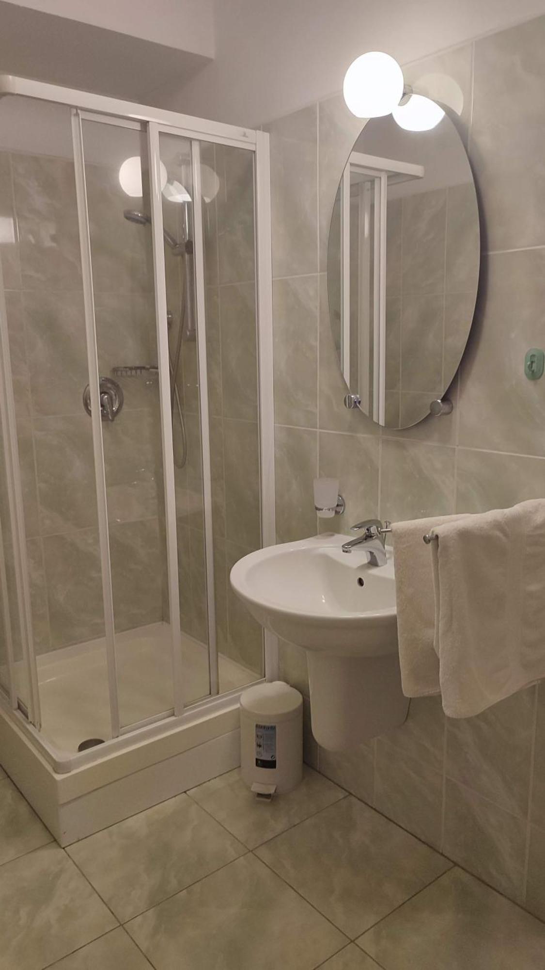 Apartmany Marco Shipping Ceske Budejovice Extérieur photo